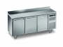 11madio-refrigerato-in-acciaio-inox-doppia-tempieratura-normale-e-bassa-2-porte-1400l-600x6001